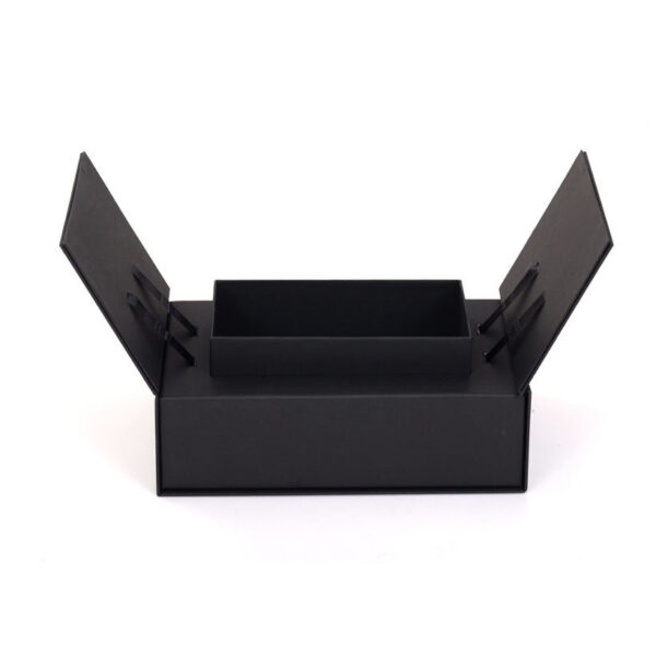 Raised inner tray with ribbon stays